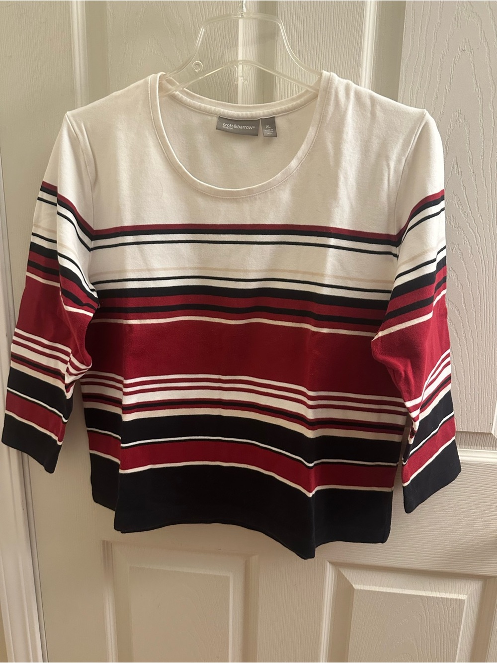 Croft & Barrow Women's Red Striped Crewneck 3/4 quarter sleeve shirt - XL